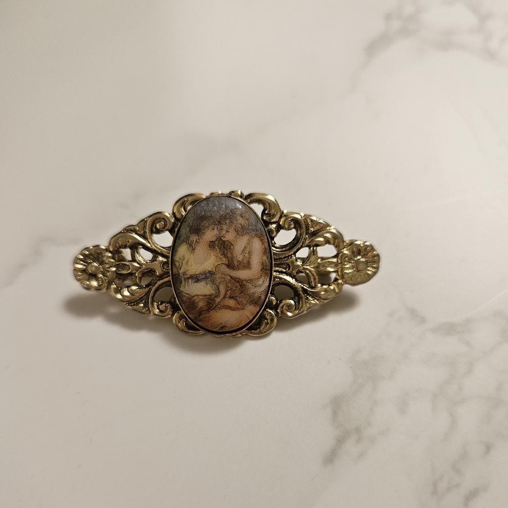 Vintage Transferware Cameo Brooch